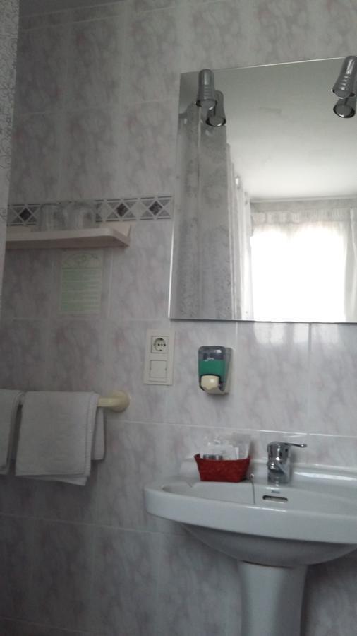 Hostal La Pilarica Paterna Quarto foto